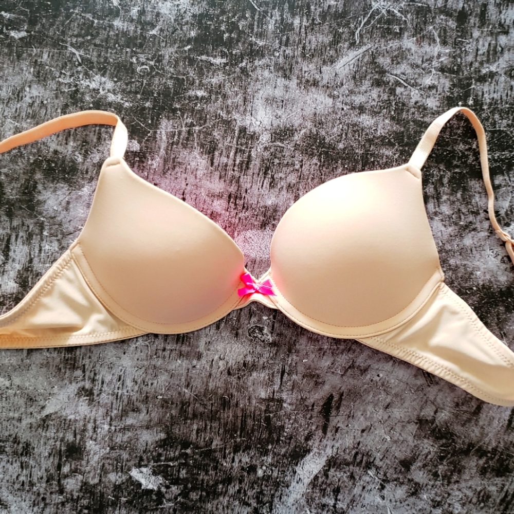 Tan bra